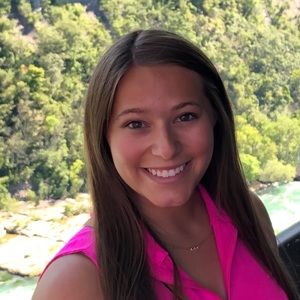 Meet your Posher, Erika